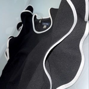 Tommy Hilfiger Unique, Bold Wavy Sleeved Black, White Knee Length Business Dress